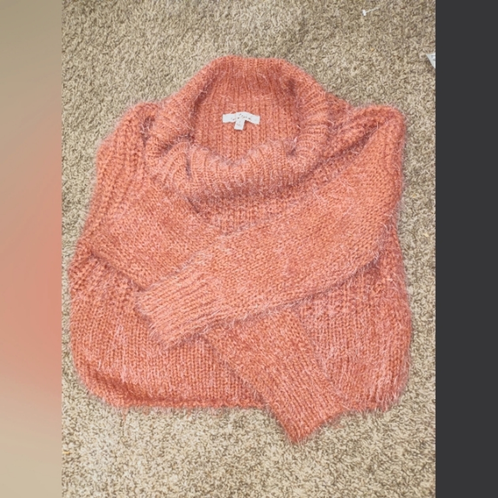 Love Tree Size Small Women's Cozy Sweater